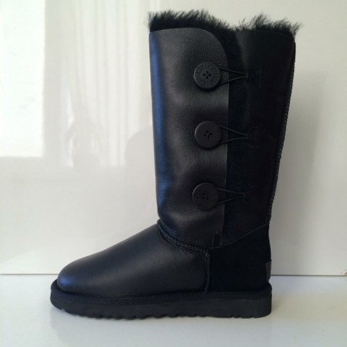 UGG Bailey Button Triplet Leather Black II